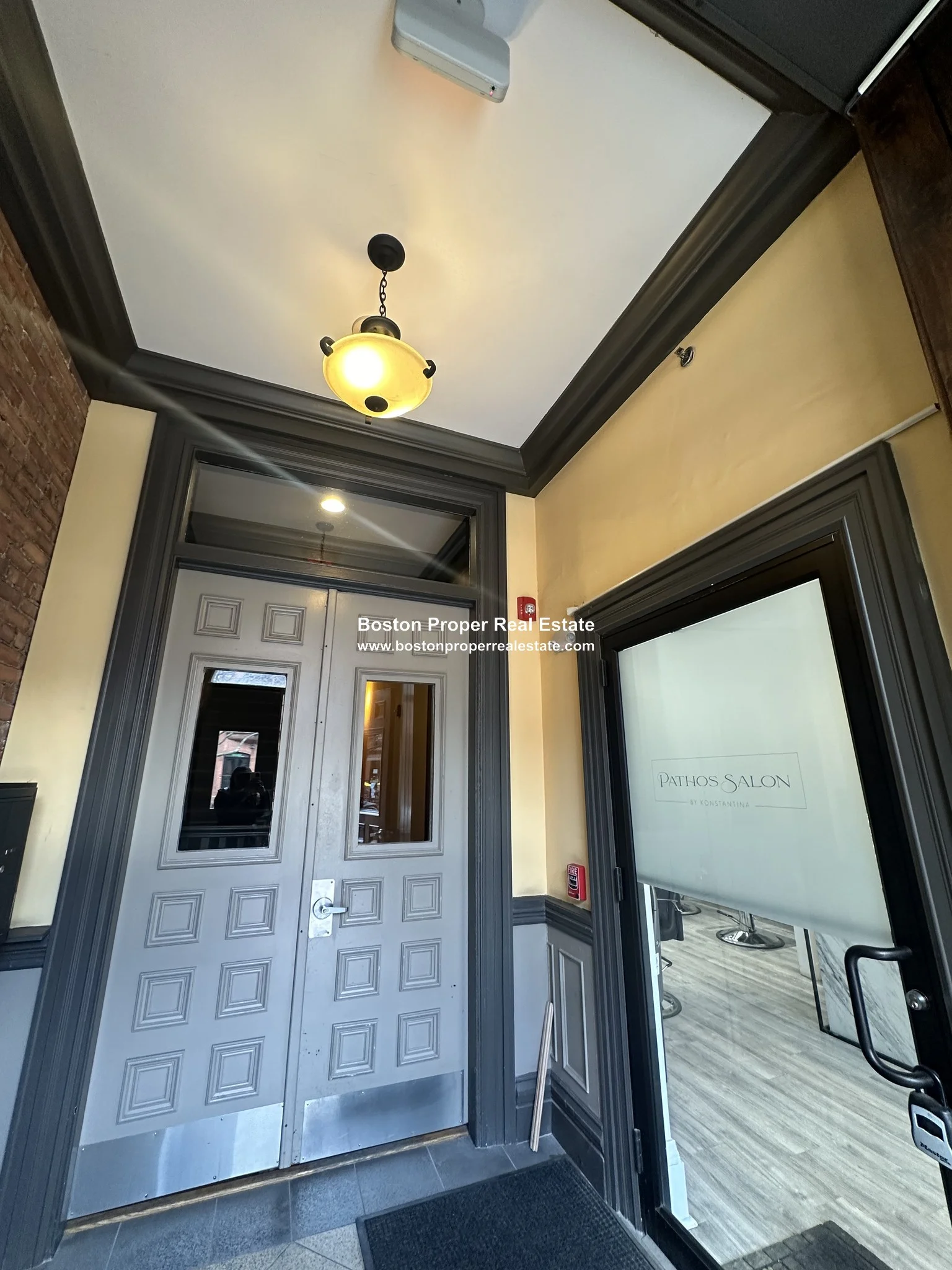 Studio bed, 1 bath apartment for rent at 270 Newbury St Unit 9, Back Bay — photo 12 of 13