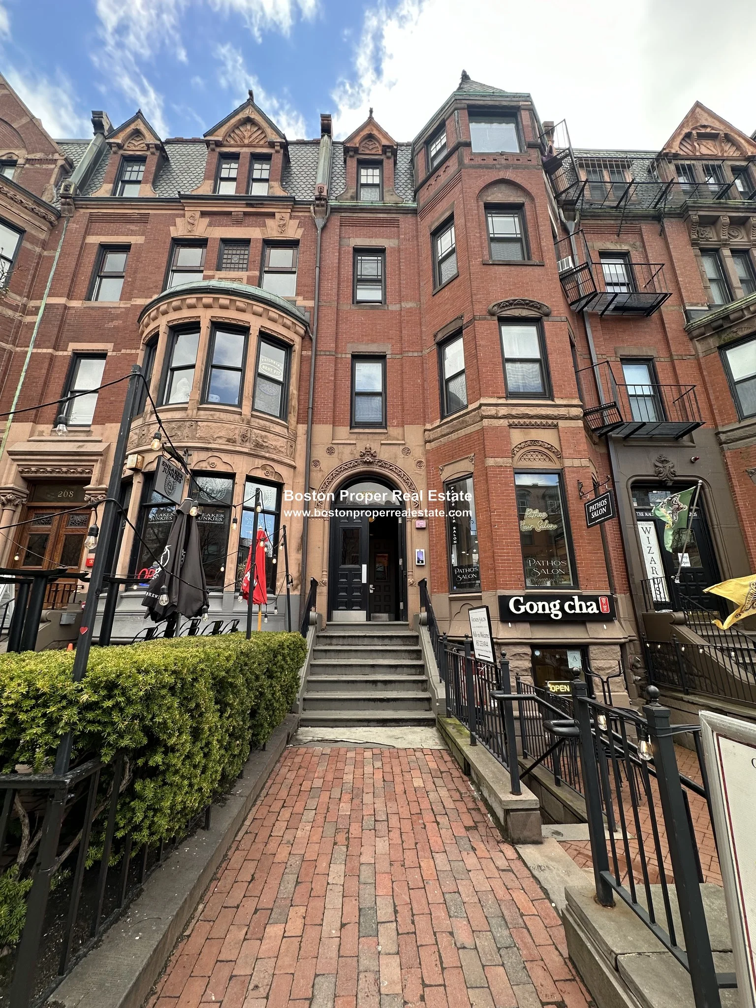 Studio bed, 1 bath apartment for rent at 270 Newbury St Unit 9, Back Bay — photo 11 of 13