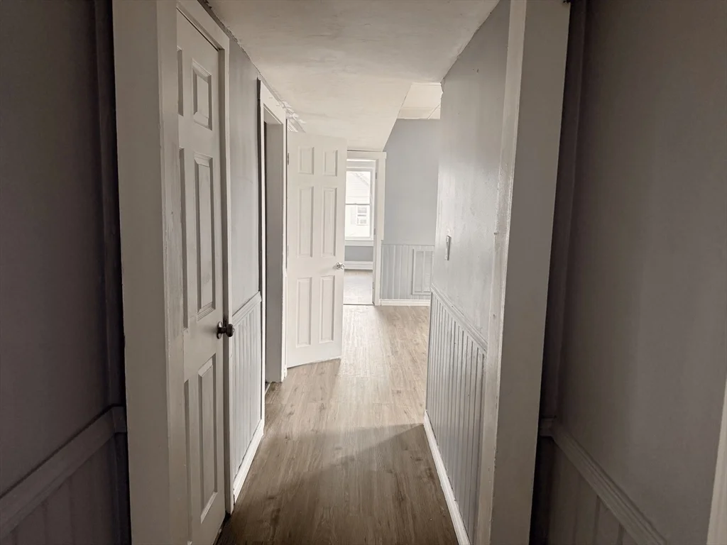 4 bed, 1 bath apartment for rent at 270 Stetson St Unit 3, Fall River — photo 1 of 9