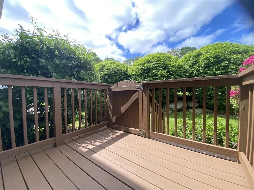 2 bed, 1 bath apartment for rent at 270 Sunderland Unit 11, Worcester — photo 38 of 40