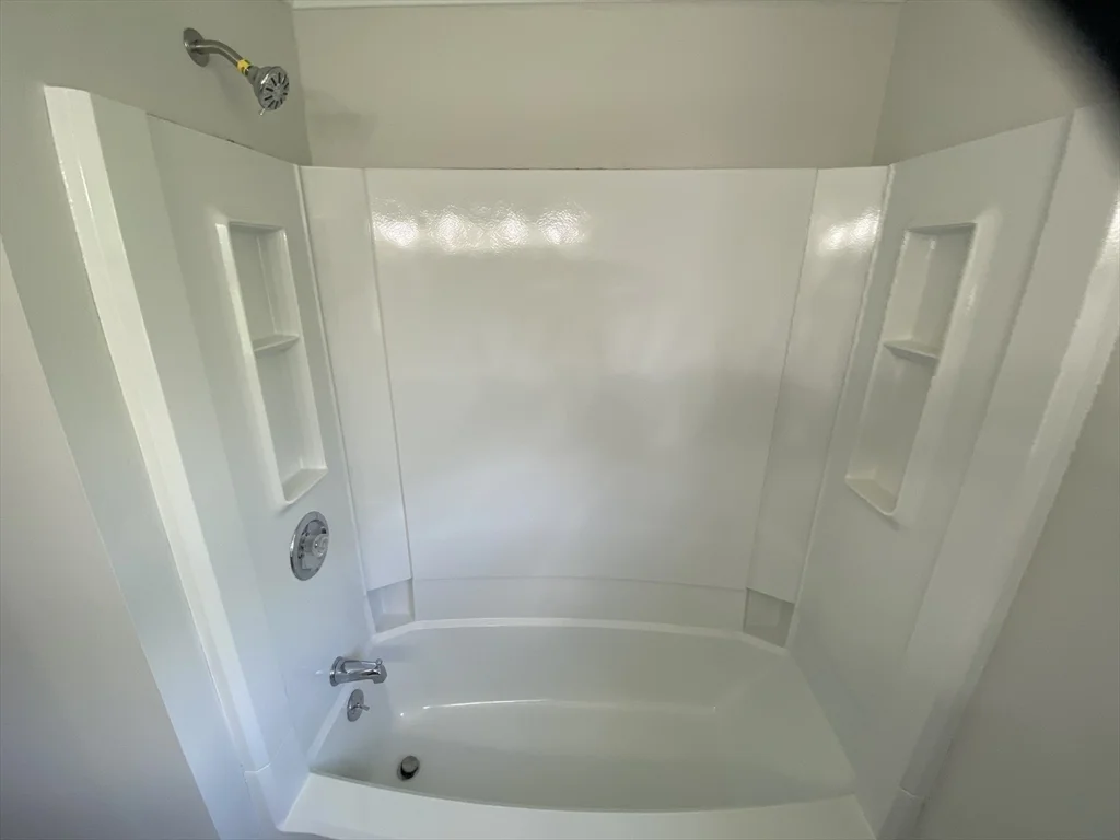2 bed, 1 bath apartment for rent at 270 Sunderland Unit 11, Worcester — photo 34 of 40