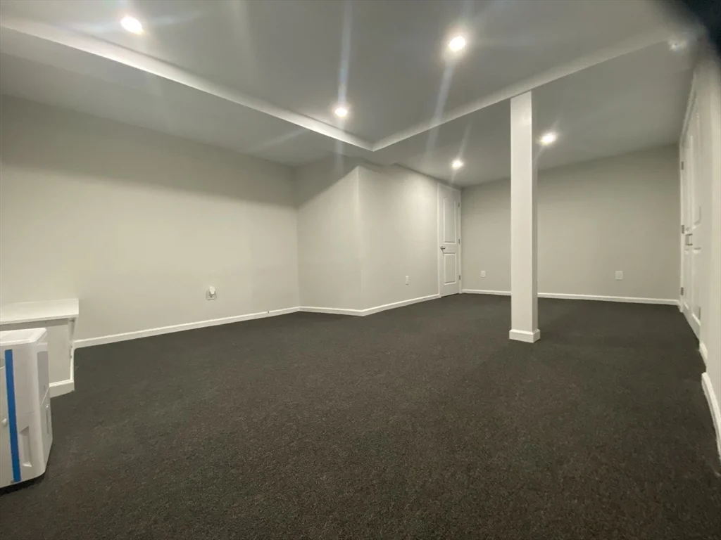 2 bed, 1 bath apartment for rent at 270 Sunderland Unit 11, Worcester — photo 17 of 40