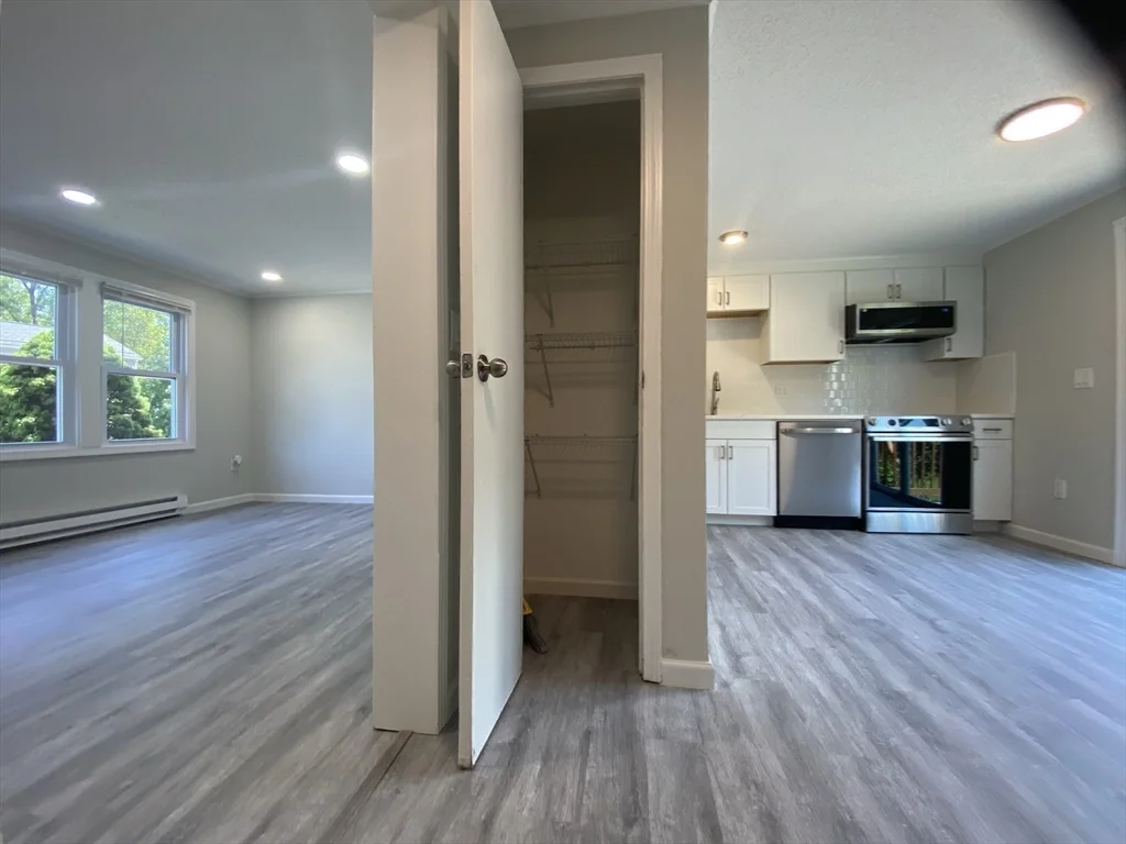 2 bed, 1 bath apartment for rent at 270 Sunderland Unit 11, Worcester — photo 5 of 40