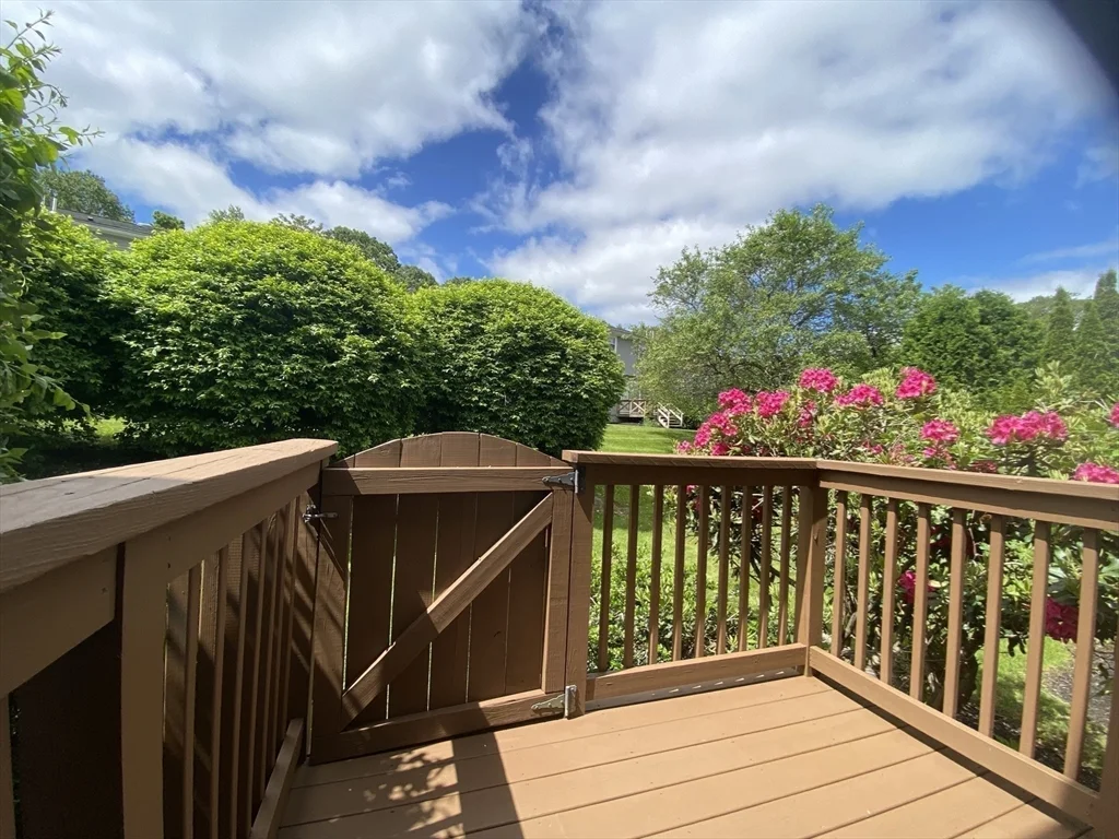 2 bed, 1 bath apartment for rent at 270 Sunderland Unit 11, Worcester — photo 37 of 40