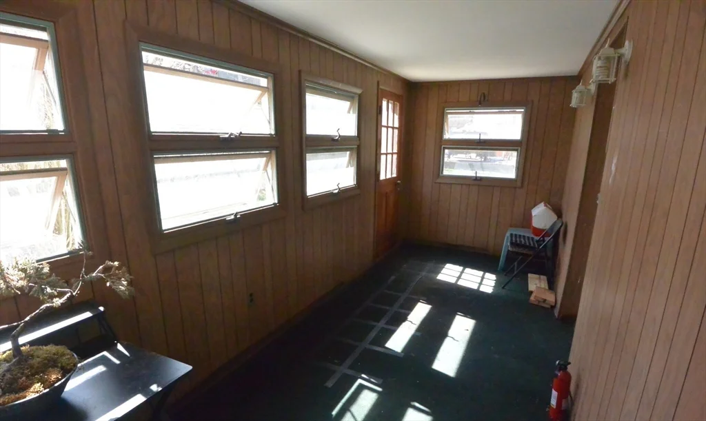 4 bed, 2 bath apartment for rent at 271 Corey Rd Unit 271, Brighton — photo 5 of 11