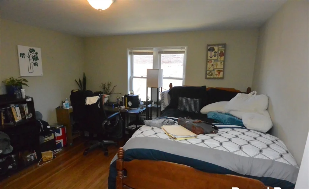 4 bed, 2 bath apartment for rent at 271 Corey Rd Unit 271, Brighton — photo 11 of 11