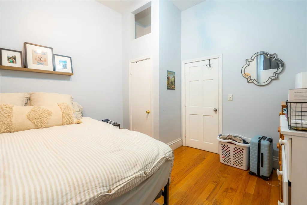 1 bed, 1 bath apartment for rent at 271 Dartmouth St Unit 1D, Back Bay — photo 4 of 12