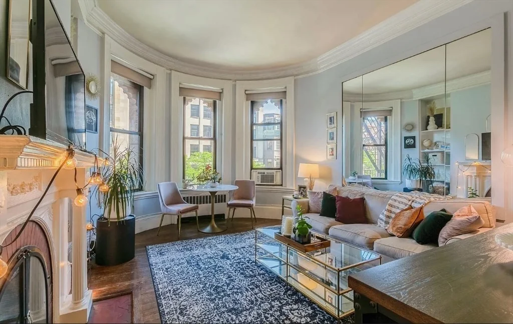 1 bed, 1 bath apartment for rent at 271 Dartmouth St Unit 2M, Back Bay