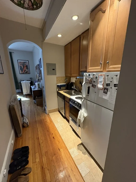 1 bed, 1 bath apartment for rent at 271 Dartmouth St Unit 3D, Back Bay — photo 7 of 22