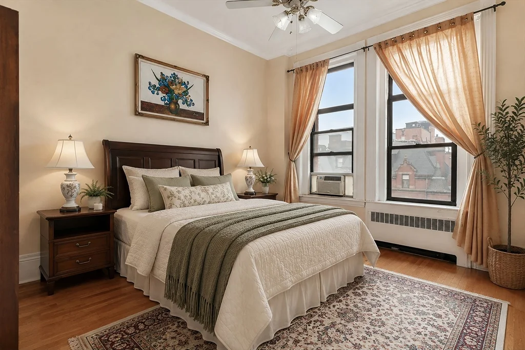 1 bed, 1 bath apartment for rent at 271 Dartmouth St Unit 3L, Back Bay — photo 2 of 14