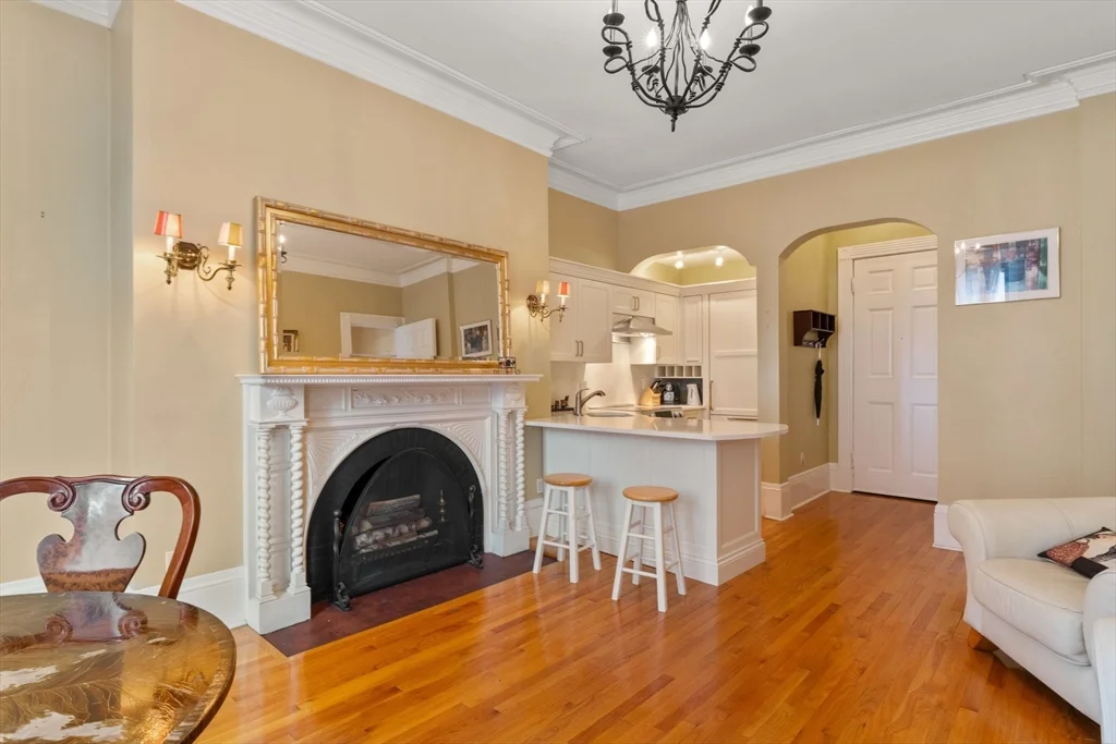 1 bed, 1 bath apartment for rent at 271 Dartmouth St Unit 3L, Back Bay — photo 4 of 14