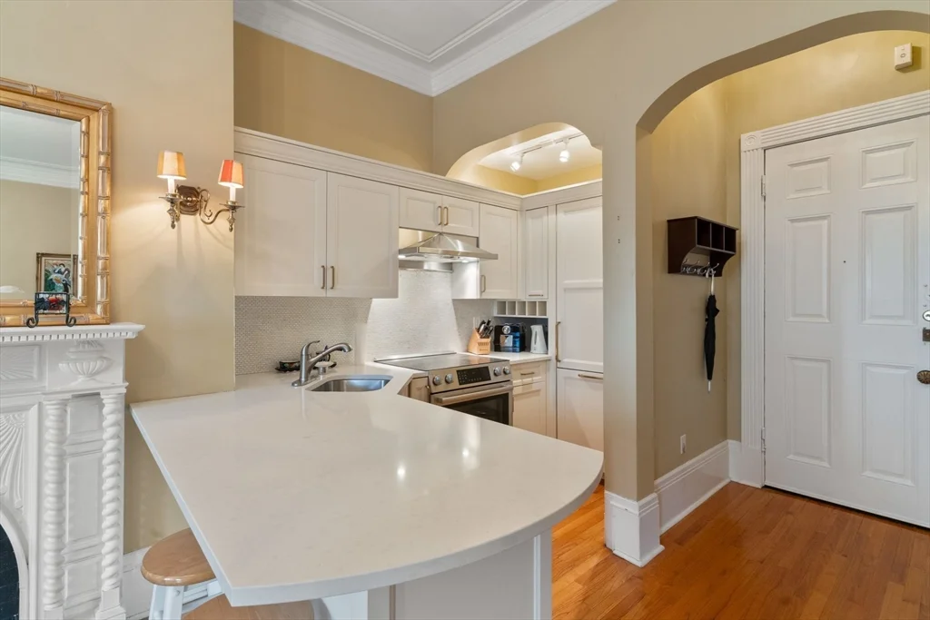 1 bed, 1 bath apartment for rent at 271 Dartmouth St Unit 3L, Back Bay — photo 6 of 14