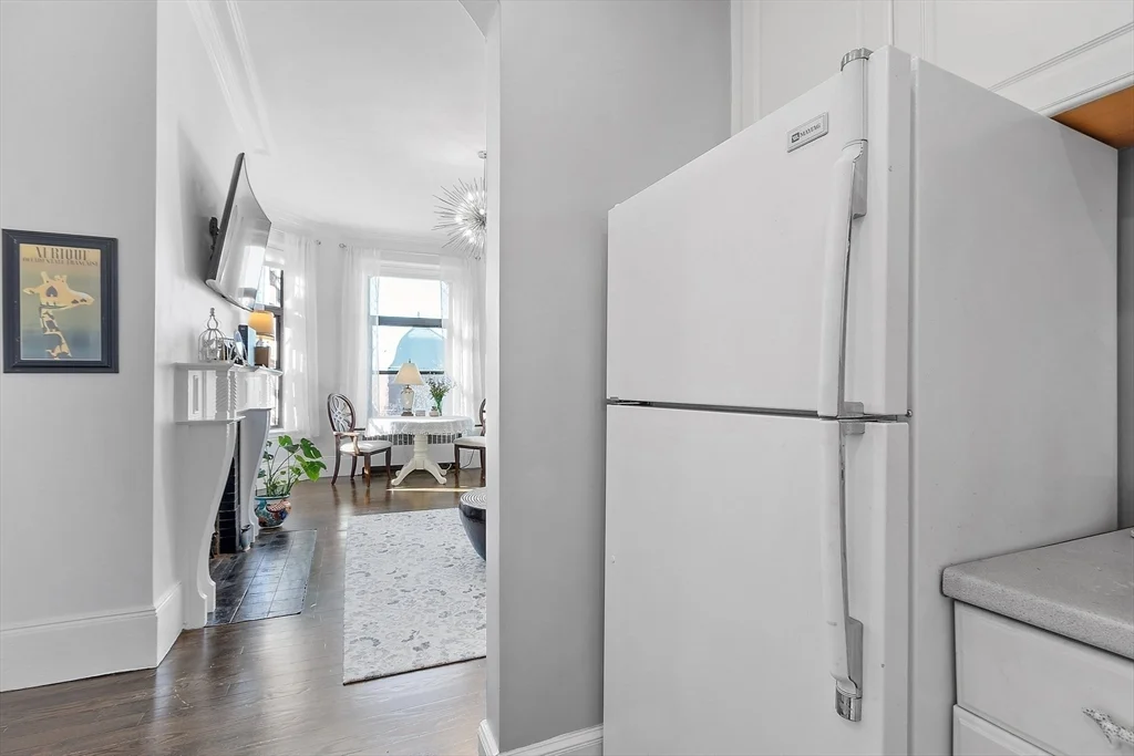 1 bed, 1 bath apartment for rent at 271 Dartmouth St Unit 4H, Back Bay — photo 10 of 40