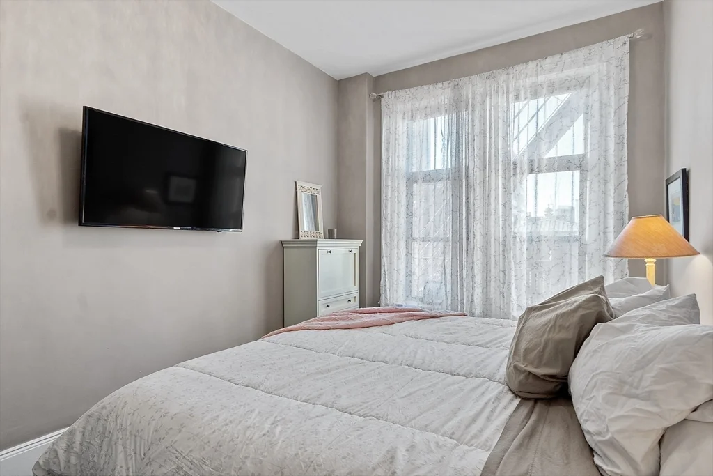 1 bed, 1 bath apartment for rent at 271 Dartmouth St Unit 4H, Back Bay — photo 16 of 40