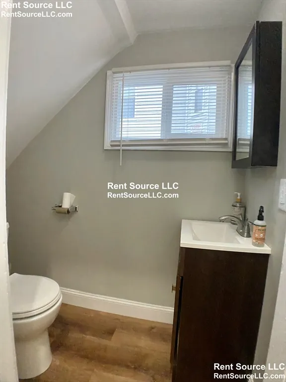 3 bed, 1.5 bath apartment for rent at 271 Highland Ave Unit 1, Powder House Square — photo 12 of 14