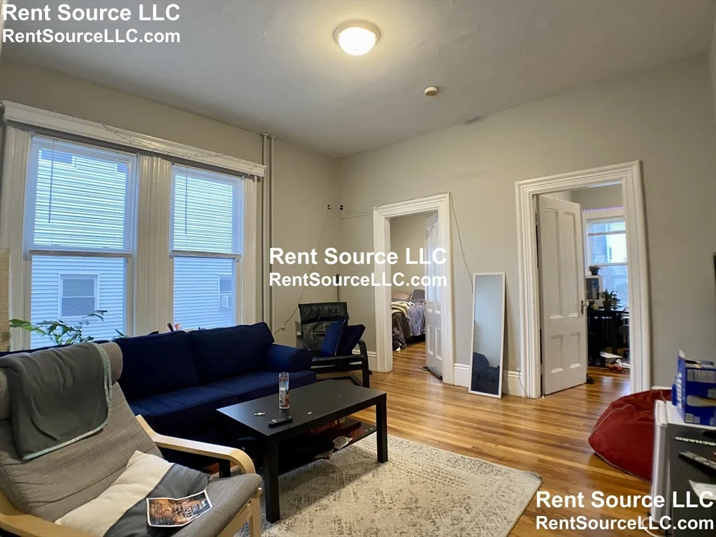 3 bed, 1.5 bath apartment for rent at 271 Highland Ave Unit 1, Powder House Square — photo 9 of 14