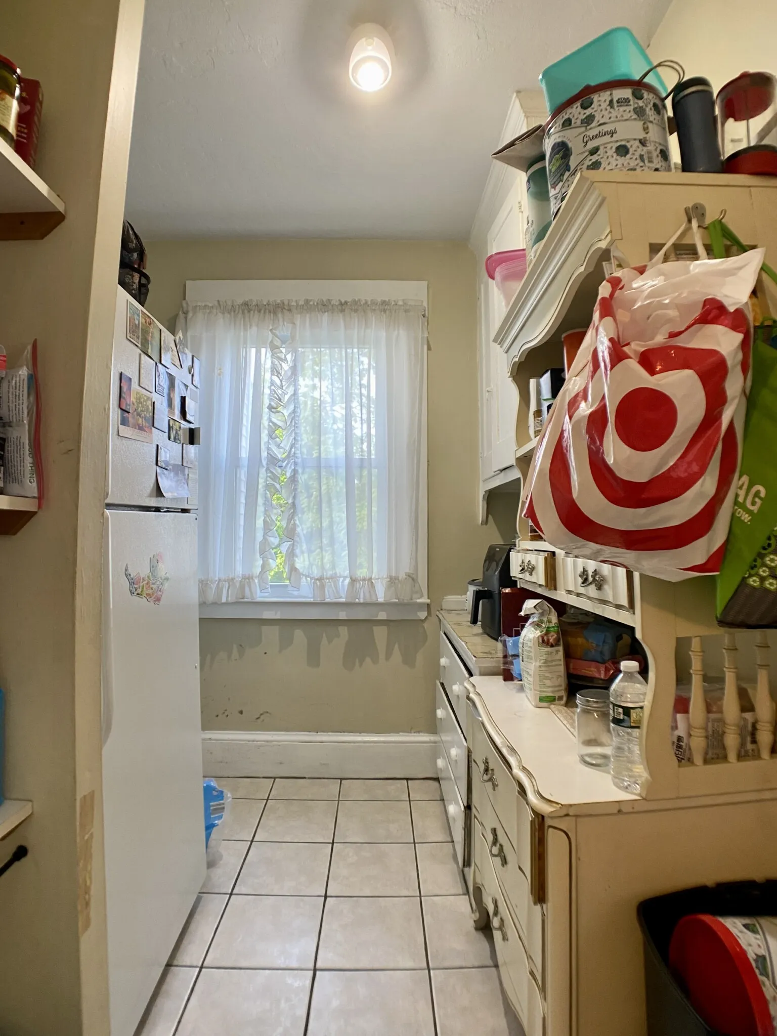 3 bed, 1 bath apartment for rent at 271 Highland Ave Unit 2, Powder House Square — photo 2 of 13