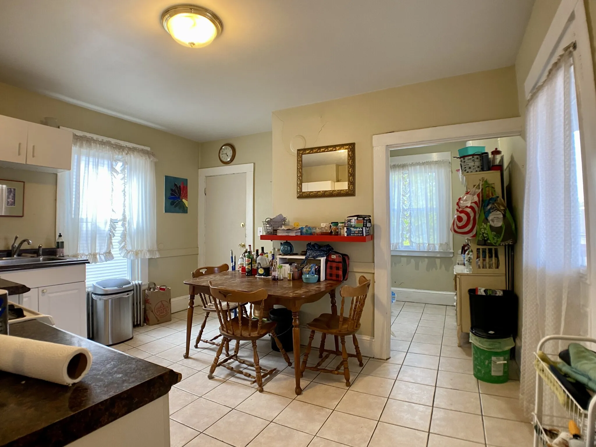 3 bed, 1 bath apartment for rent at 271 Highland Ave Unit 2, Powder House Square — photo 3 of 13