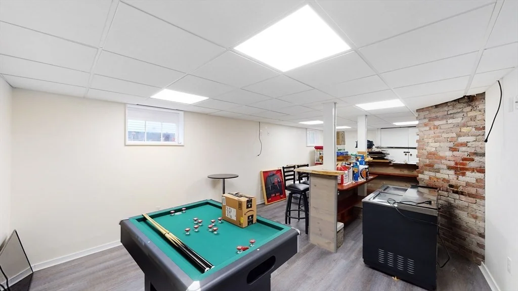 4 bed, 2 bath apartment for rent at 271 River Rd Unit 271, Winthrop — photo 14 of 19