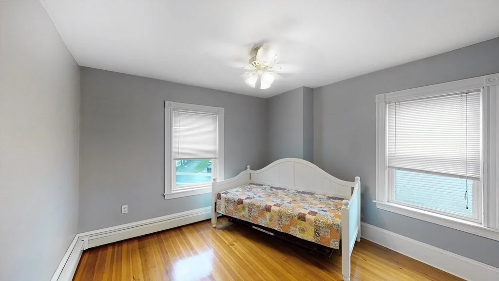 4 bed, 2 bath apartment for rent at 271 River Rd Unit 271, Winthrop — photo 9 of 19