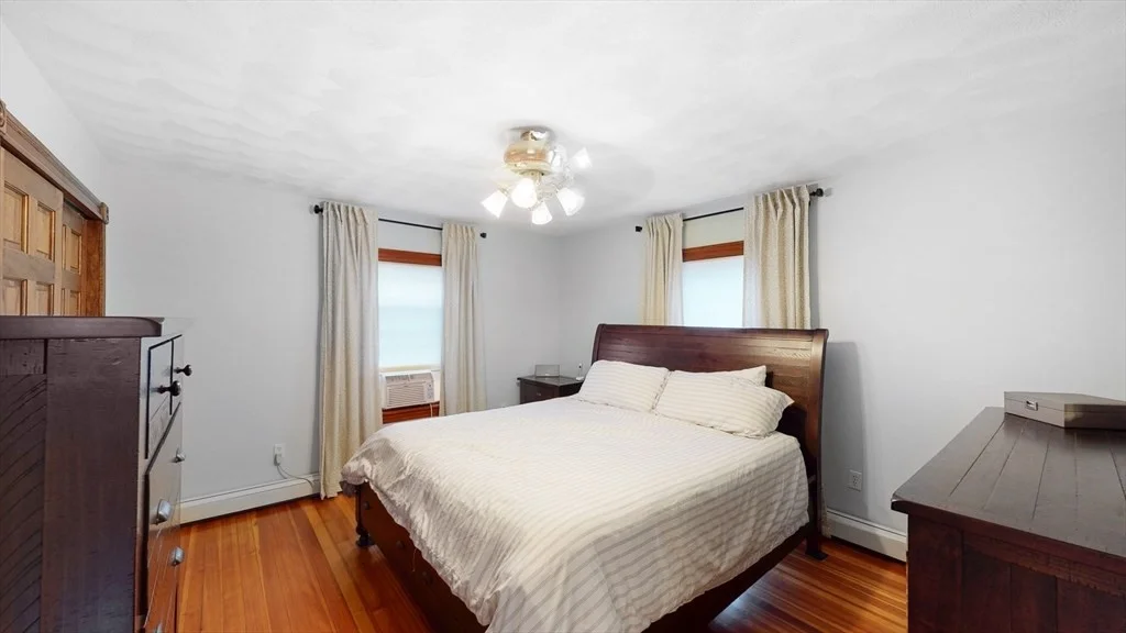 4 bed, 2 bath apartment for rent at 271 River Rd Unit 271, Winthrop — photo 7 of 19