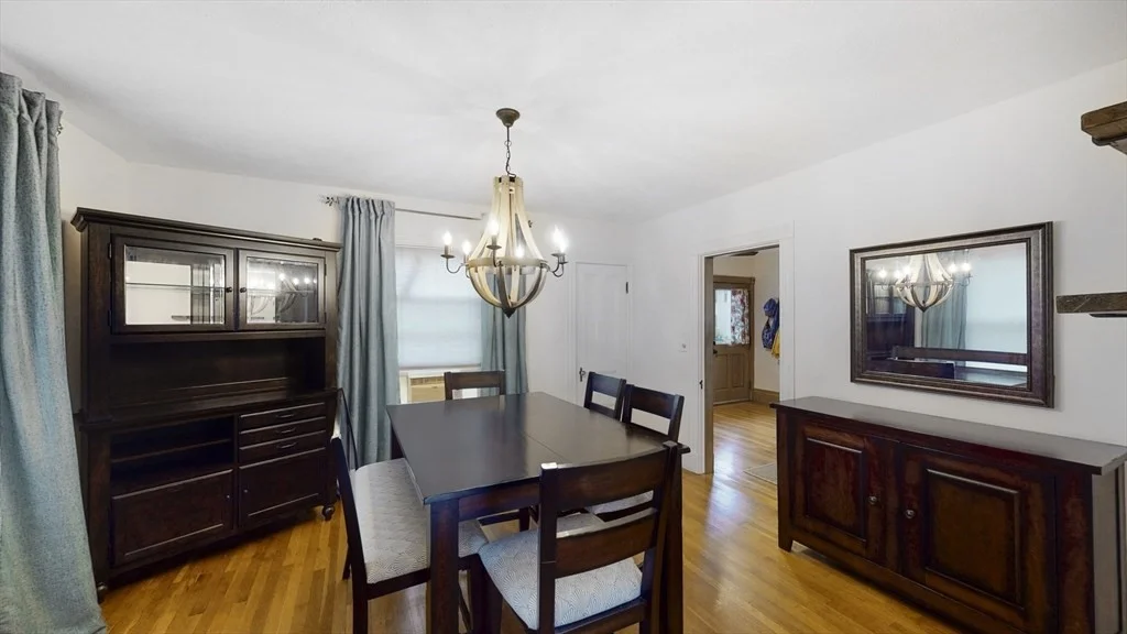 4 bed, 2 bath apartment for rent at 271 River Rd Unit 271, Winthrop — photo 5 of 19