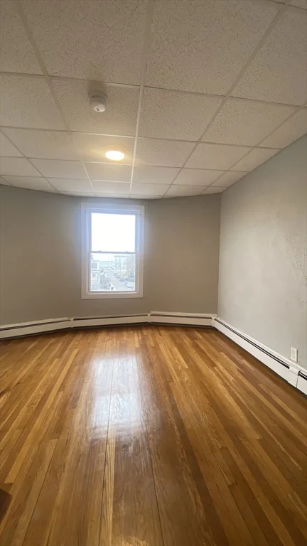3 bed, 1 bath apartment for rent at 271 Shirley St Unit 4, Winthrop — photo 7 of 12