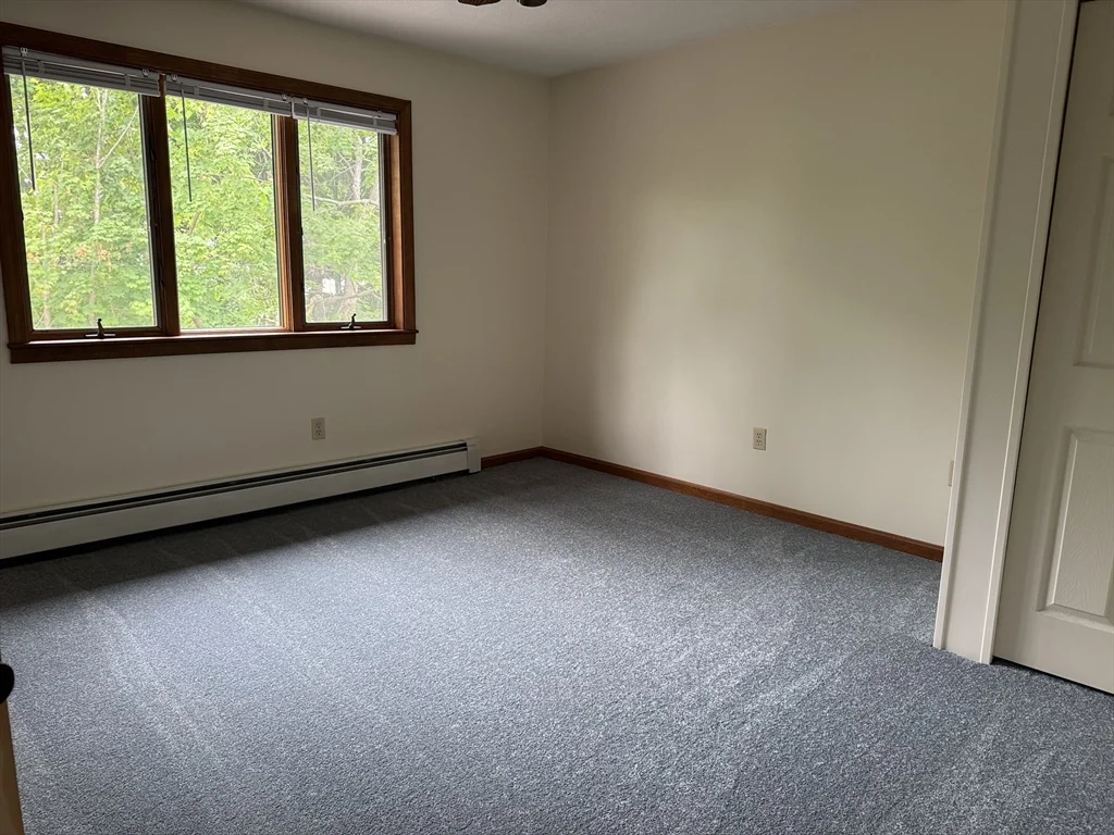 4 bed, 2 bath apartment for rent at 271 Wanoosnoc Rd Unit 2, Fitchburg — photo 13 of 23