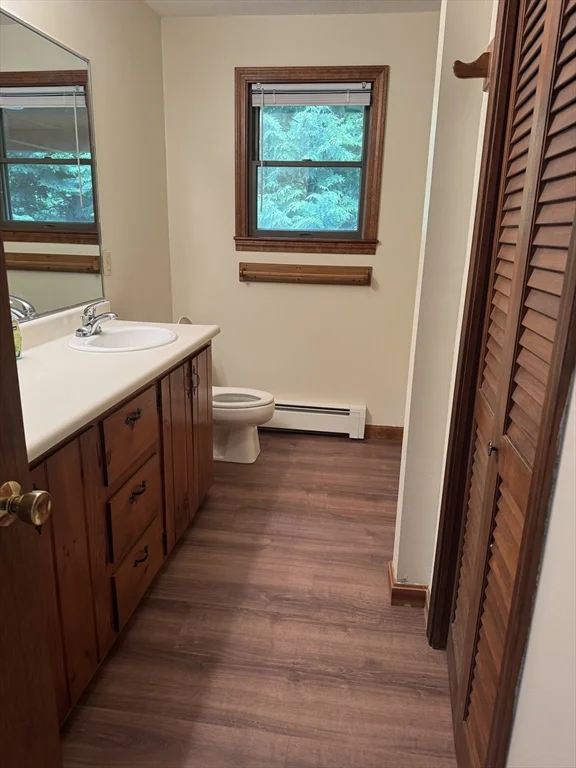 4 bed, 2 bath apartment for rent at 271 Wanoosnoc Rd Unit 2, Fitchburg — photo 10 of 23