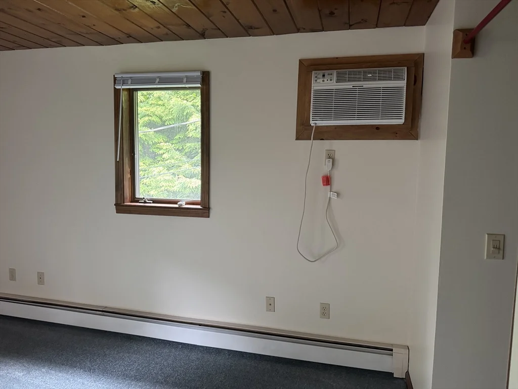 4 bed, 2 bath apartment for rent at 271 Wanoosnoc Rd Unit 2, Fitchburg — photo 23 of 23