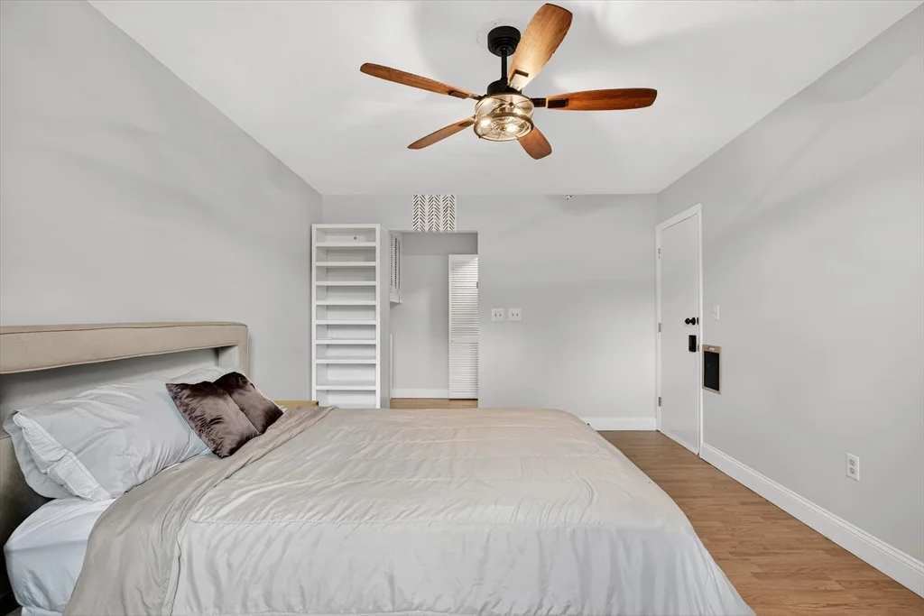 2 bed, 1 bath apartment for rent at 272 Albion St Unit 23, Wakefield — photo 6 of 12