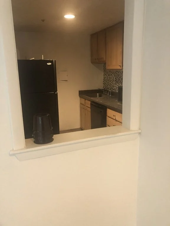1 bed, 1 bath apartment for rent at 272 Bedford St Unit C-3, Abington — photo 2 of 6