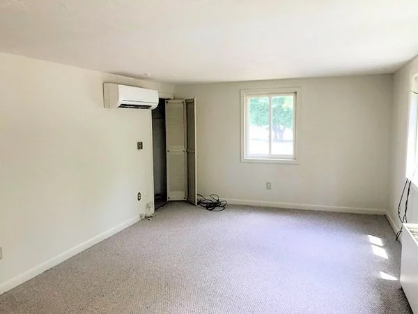 1 bed, 1 bath apartment for rent at 272 Bedford St Unit C-3, Abington — photo 3 of 6