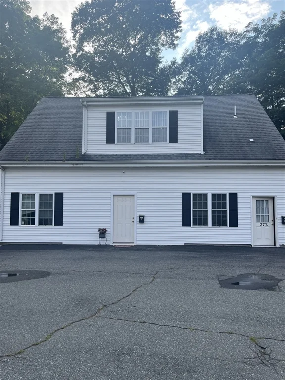 1 bed, 1 bath apartment for rent at 272 Bedford St Unit E-2, Abington