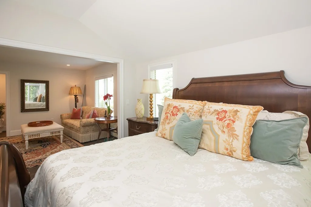 4 bed, 3 bath apartment for rent at 272 Beechwood St, Cohasset — photo 10 of 33