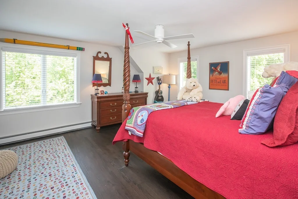 4 bed, 3 bath apartment for rent at 272 Beechwood St, Cohasset — photo 16 of 33