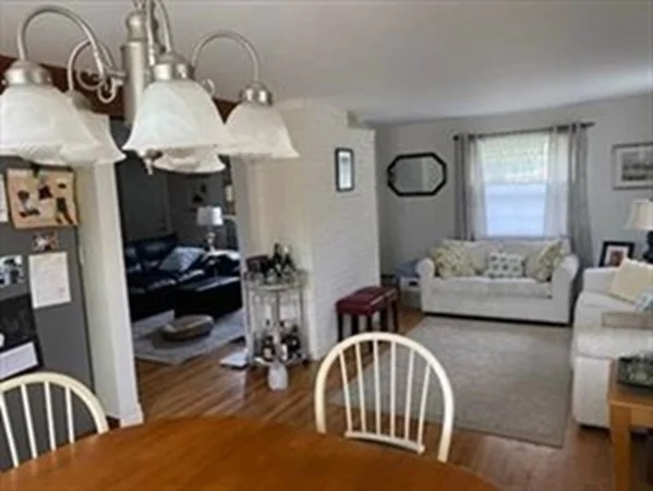 3 bed, 2 bath apartment for rent at 272 Brook St Unit 0, Nobscot — photo 15 of 33
