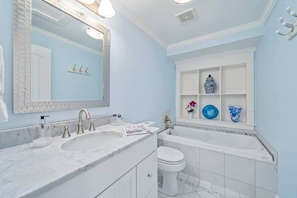 3 bed, 2 bath apartment for rent at 272 Central Ave (Weekly Summner ), Humarock — photo 7 of 9