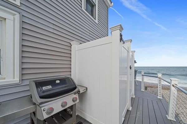 3 bed, 2 bath apartment for rent at 272 Central Ave (Weekly Summner ), Humarock — photo 9 of 9