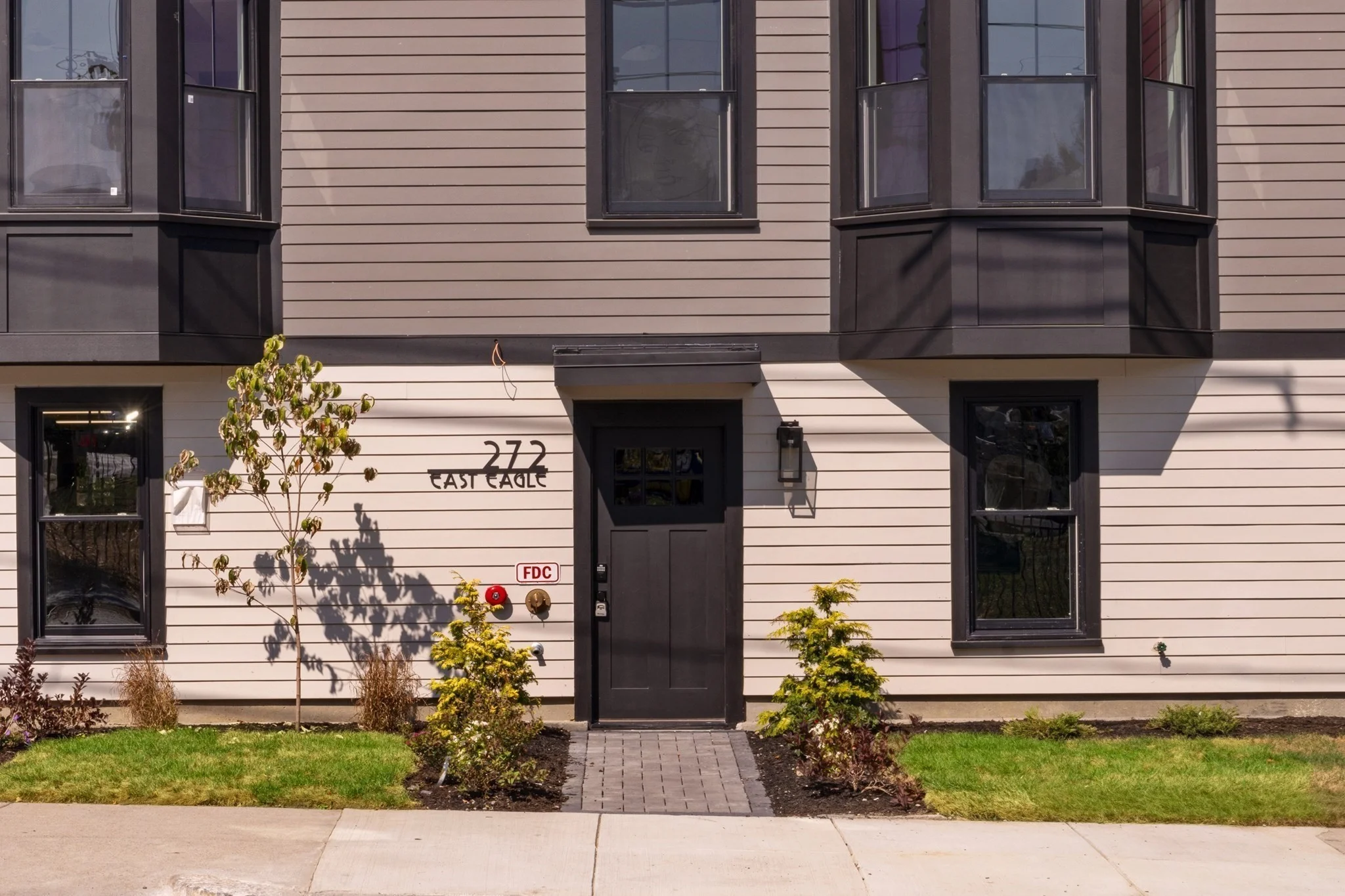 3 bed, 3 bath apartment for rent at 272 E Eagle Unit 1, East Boston — photo 39 of 40