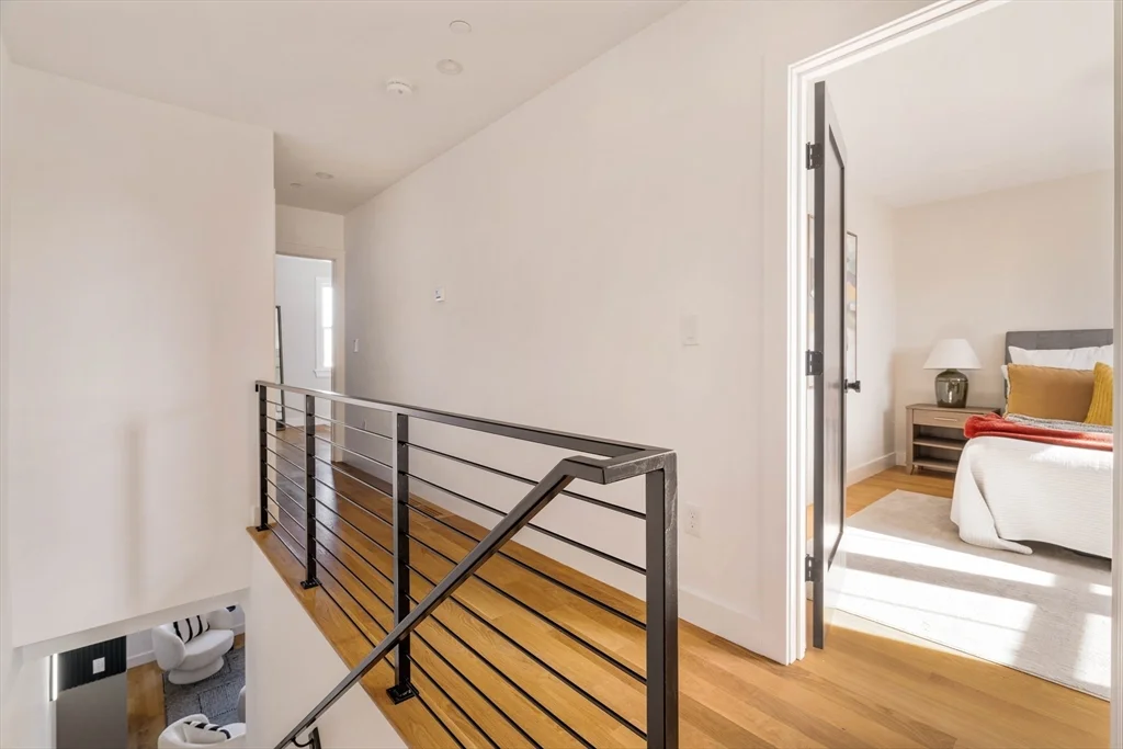 3 bed, 3 bath apartment for rent at 272 East Eagle Unit 4, East Boston — photo 8 of 23