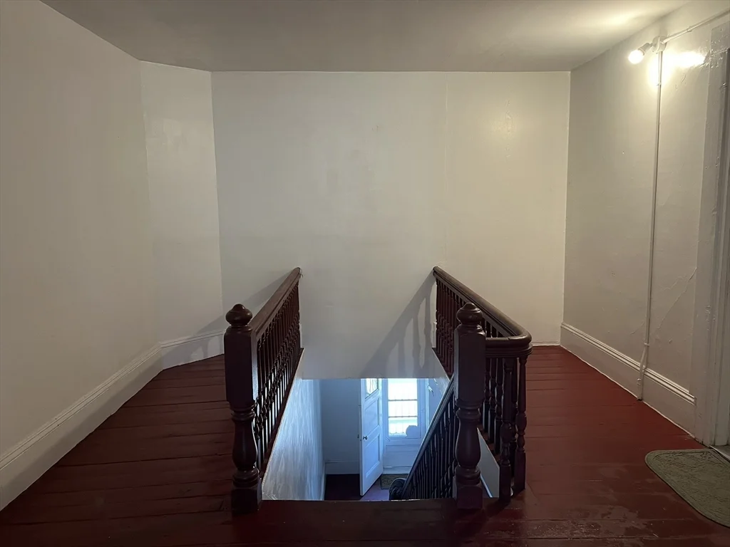 2 bed, 1 bath apartment for rent at 272 Front St Unit 5, Manchester — photo 15 of 19