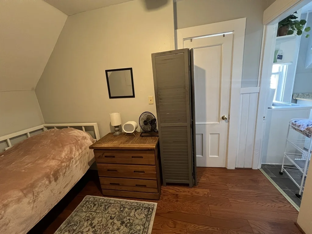 2 bed, 1 bath apartment for rent at 272 Front St Unit 5, Manchester — photo 9 of 19