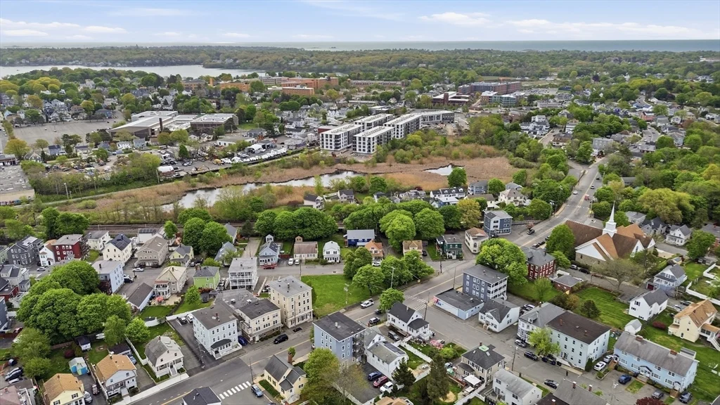 2 bed, 1 bath apartment for rent at 272 Jefferson Unit 5, Salem — photo 30 of 32