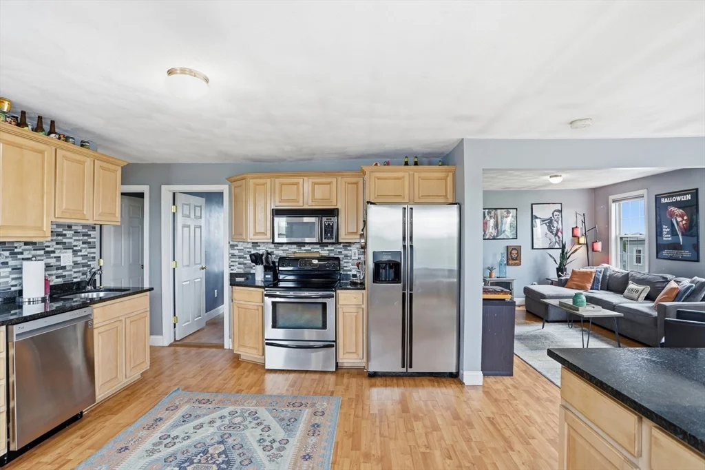 2 bed, 1 bath apartment for rent at 272 Jefferson Unit 5, Salem — photo 15 of 32