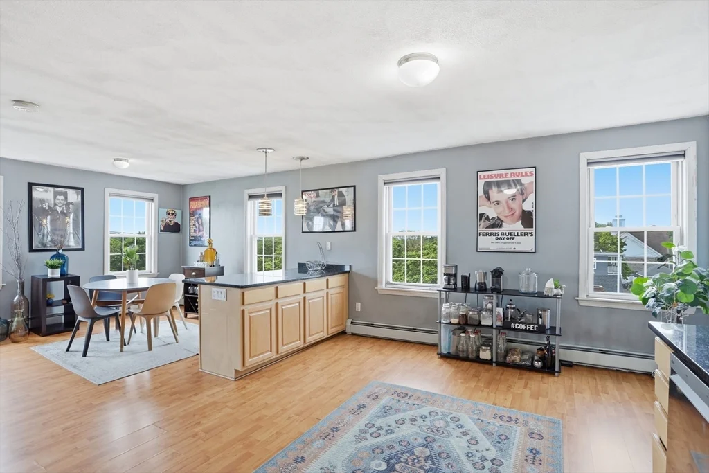 2 bed, 1 bath apartment for rent at 272 Jefferson Unit 5, Salem — photo 17 of 32