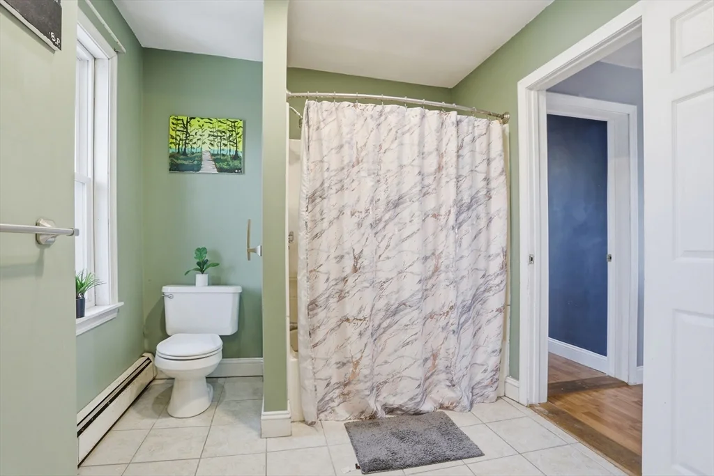 2 bed, 1 bath apartment for rent at 272 Jefferson Unit 5, Salem — photo 24 of 32
