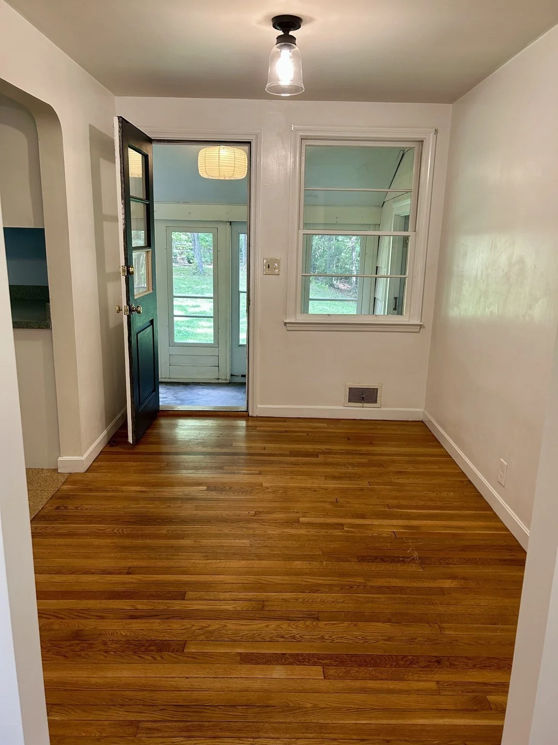4 bed, 2 bath apartment for rent at 272 Laws Brook Rd, Concord — photo 6 of 17