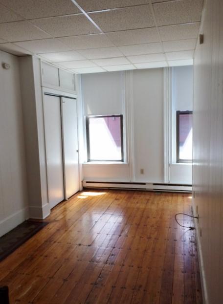Studio bed, 1 bath apartment for rent at 272 Newbury St Unit 2, Back Bay — photo 2 of 5