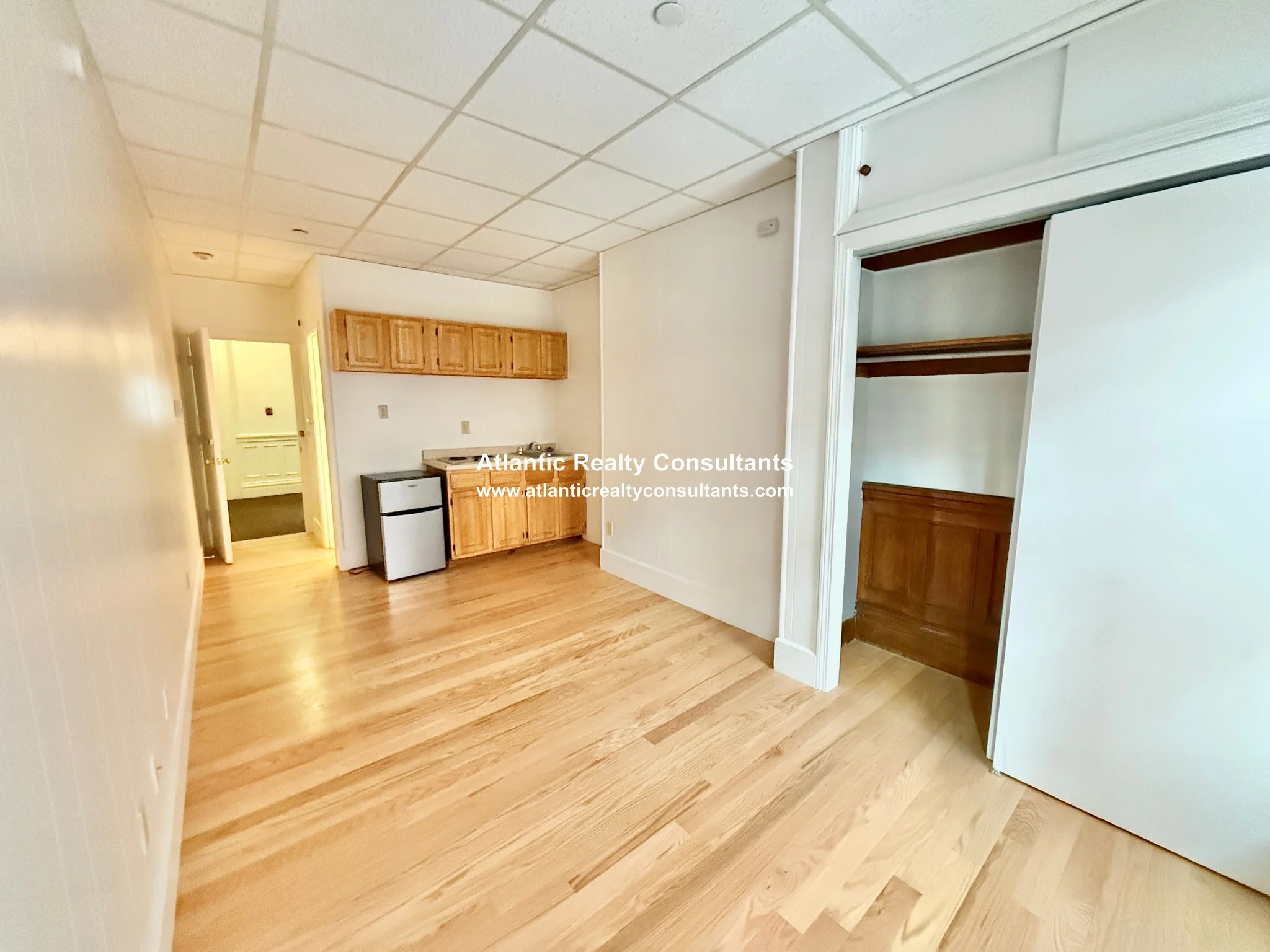 Studio bed, 1 bath apartment for rent at 272 Newbury St Unit 201, Back Bay